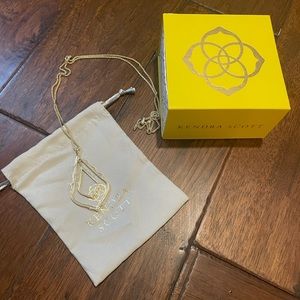 Kendra Scott gold necklace